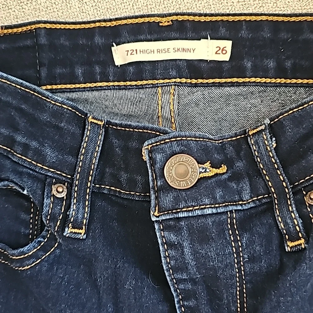 Levi 721, Jean, High Rise, Skinny, 26W - Picture 3 of 3